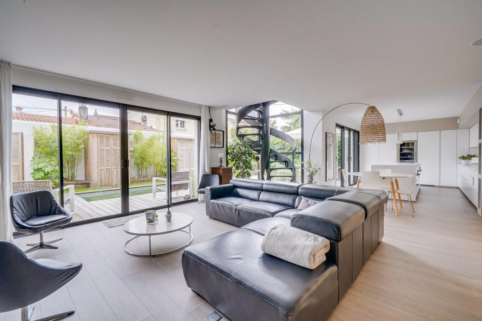 Spacious Bordeaux Family Home With Swimming Pool Luaran gambar